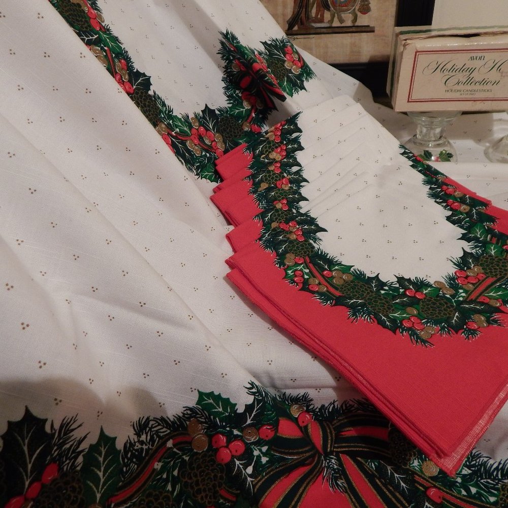 50's Holiday-Theme Linen Tablecloth(90x60) & Napkins(17x17) w/Holly-Pine Border